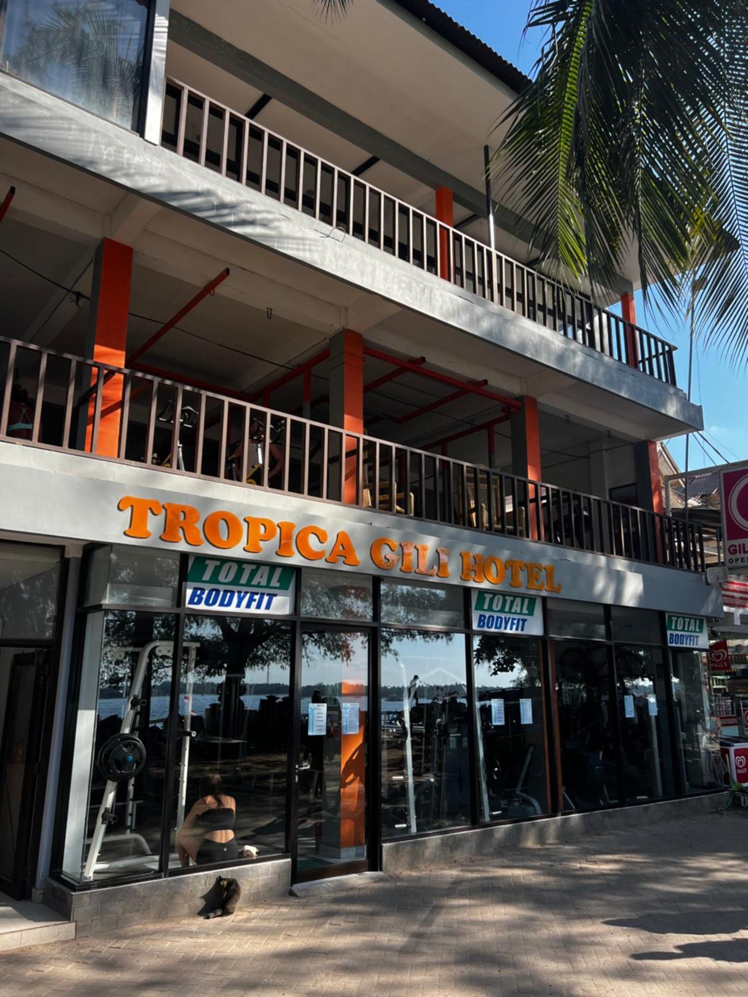 Tropica Gili Total Body Fit - Free Access Gym And Coworking Space Gili Trawangan Eksteriør bilde