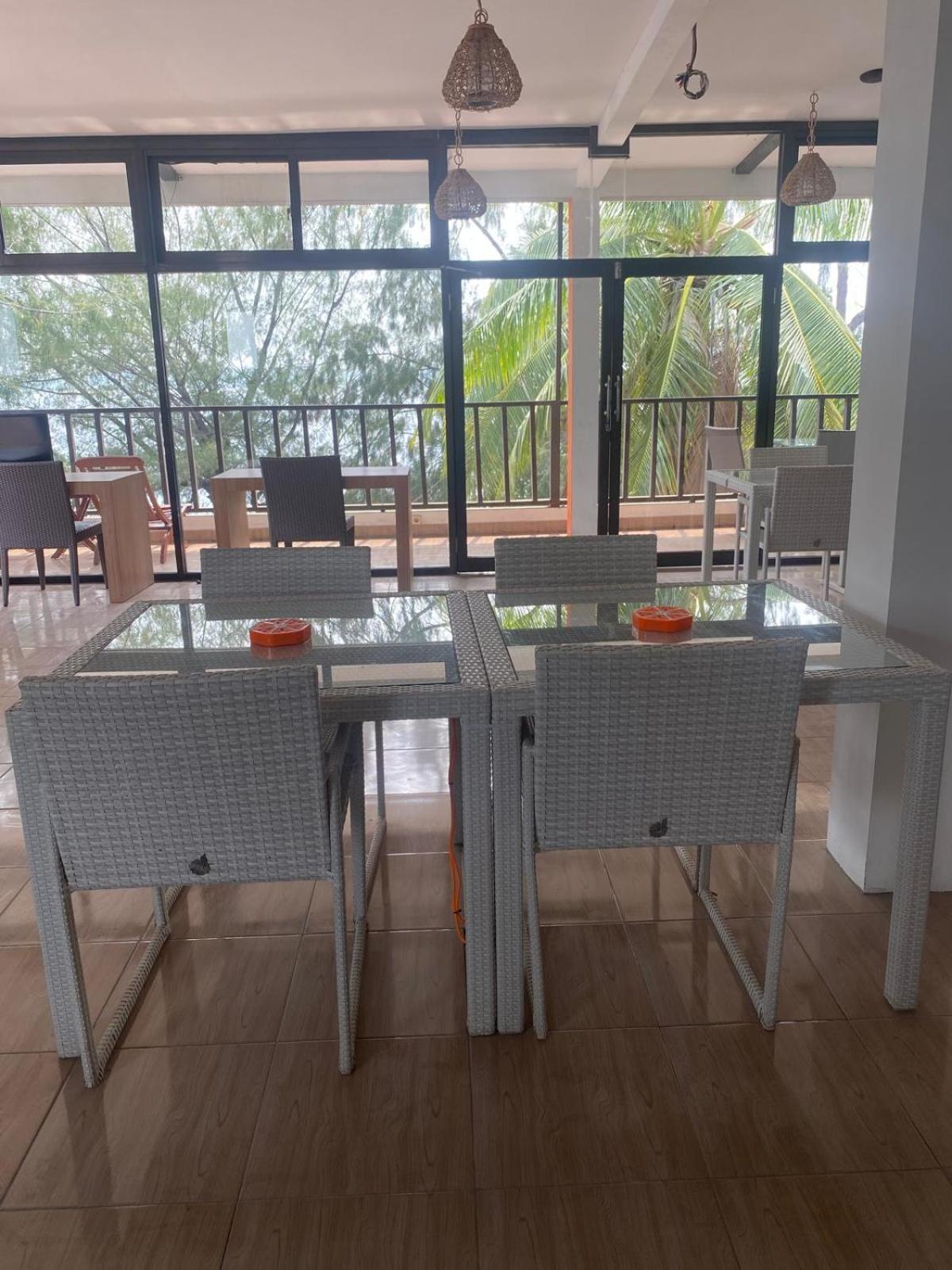 Tropica Gili Total Body Fit - Free Access Gym And Coworking Space Gili Trawangan Eksteriør bilde