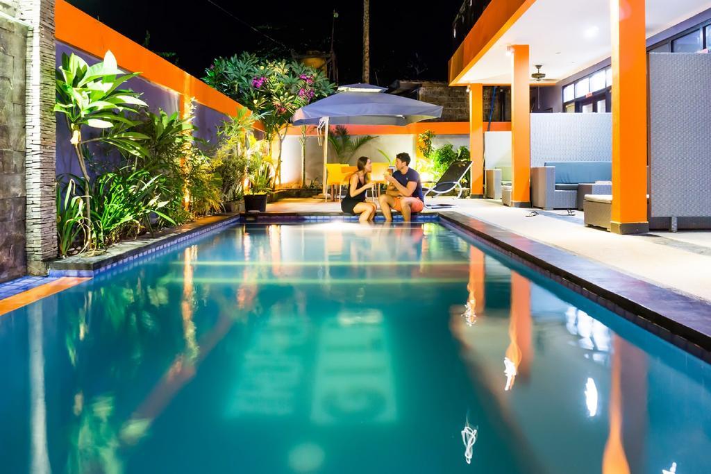 Tropica Gili Total Body Fit - Free Access Gym And Coworking Space Gili Trawangan Eksteriør bilde