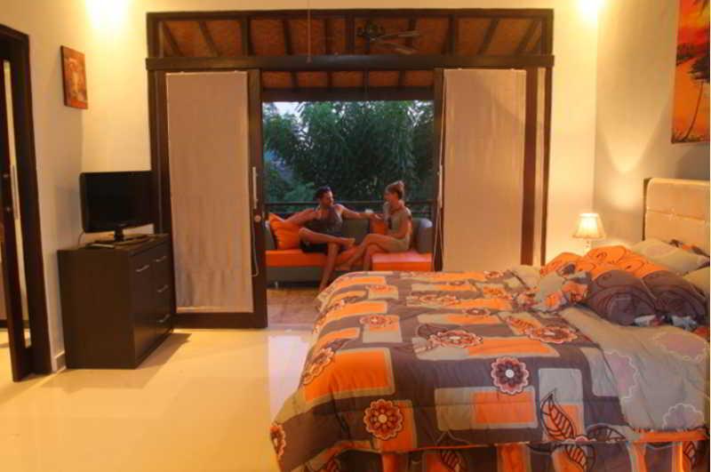 Tropica Gili Total Body Fit - Free Access Gym And Coworking Space Gili Trawangan Eksteriør bilde